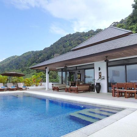 Kulraya Villas - Luxury Serviced Pool Villas Koh Lanta Bagian luar foto