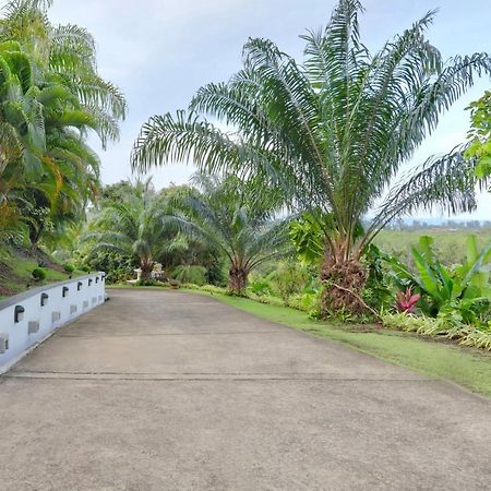 Kulraya Villas - Luxury Serviced Pool Villas Koh Lanta Bagian luar foto