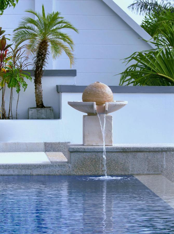 Kulraya Villas - Luxury Serviced Pool Villas Koh Lanta Bagian luar foto