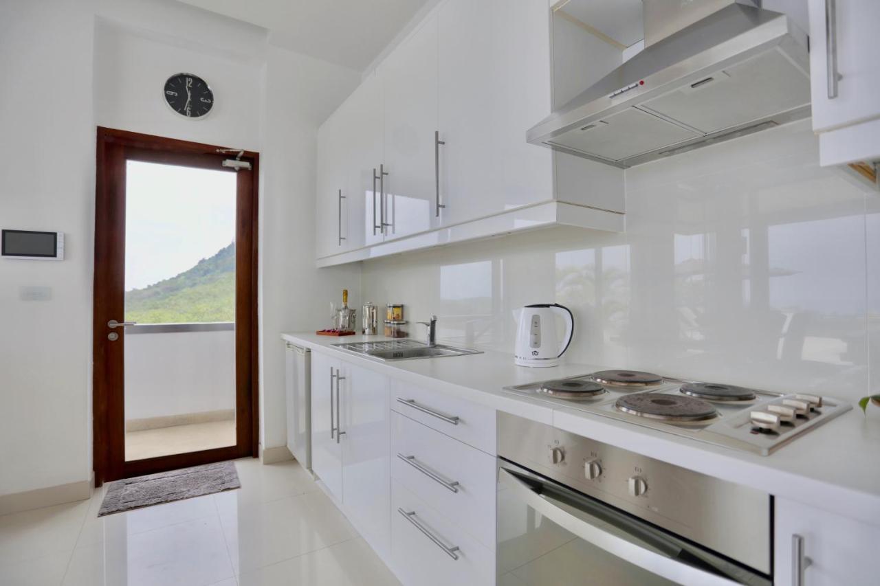 Kulraya Villas - Luxury Serviced Pool Villas Koh Lanta Bagian luar foto