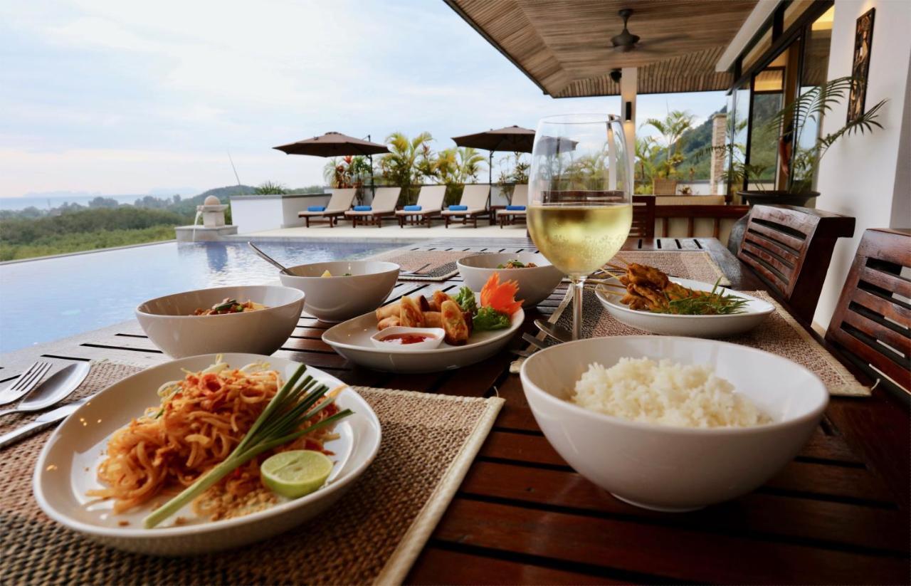 Kulraya Villas - Luxury Serviced Pool Villas Koh Lanta Bagian luar foto
